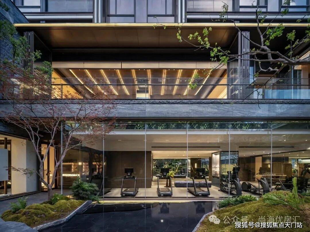 房仅剩少量在售高定配置 + 核芯区位抢占最后入场券!附线上预约通道!新葡京娱乐城18 亿热销印证!绿城・上海逸庐 120m² 奢装大三(图7) 房仅剩少量在售高定配置 + 核芯区位抢占最后入场券!附线上预约通道!新葡京娱乐城18 亿热销印证!绿城・上海逸庐 120m² 奢装大三(图7)